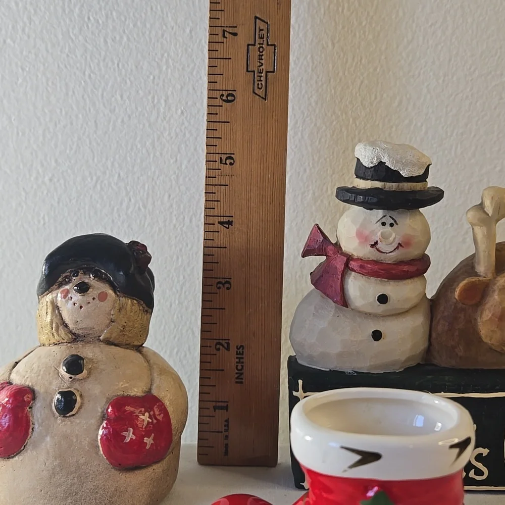 5 Piece Christmas Decor - Picture 7 of 7